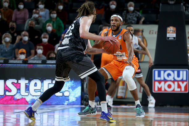 球技赢得了 球技赢得了