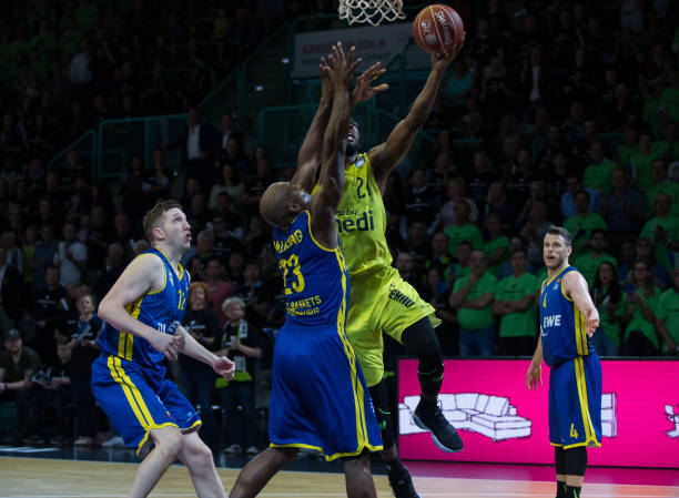 25亿标王 25亿标王