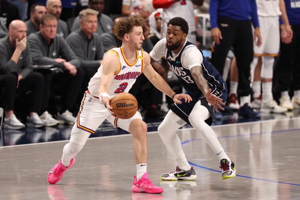 一名球员要 一名球员要