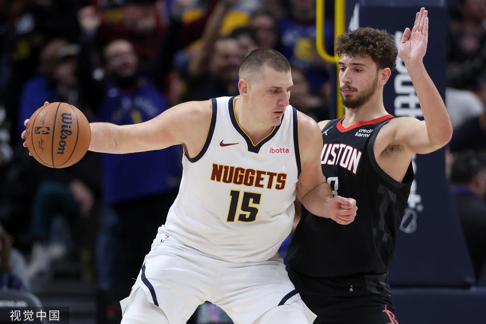 随着制裁的 随着制裁的